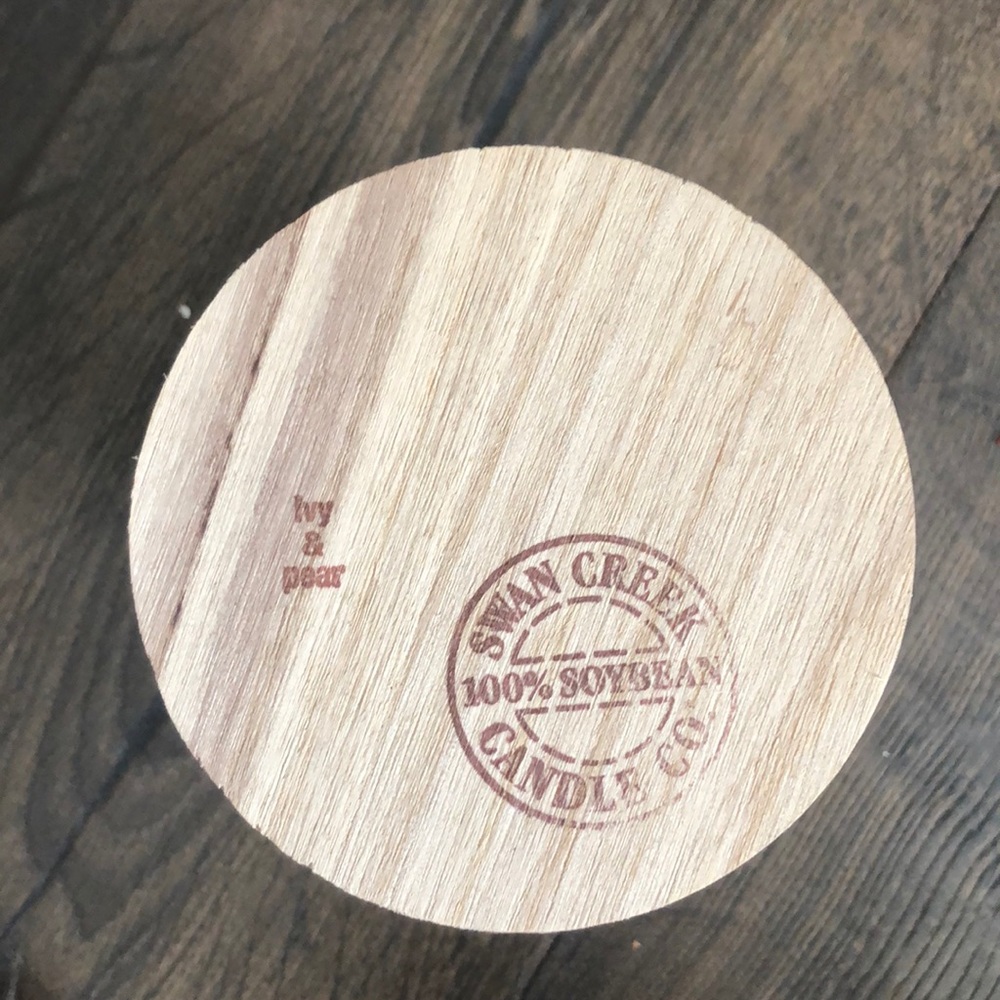 Swan Creek Candle Co Ivy & Pear